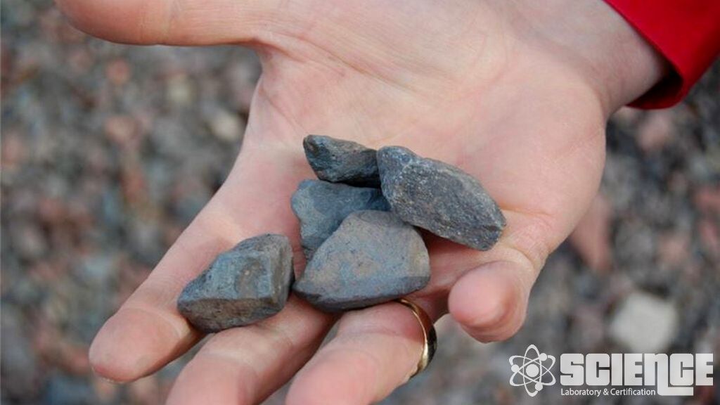 Nadir Toprak Metalleri Analizi